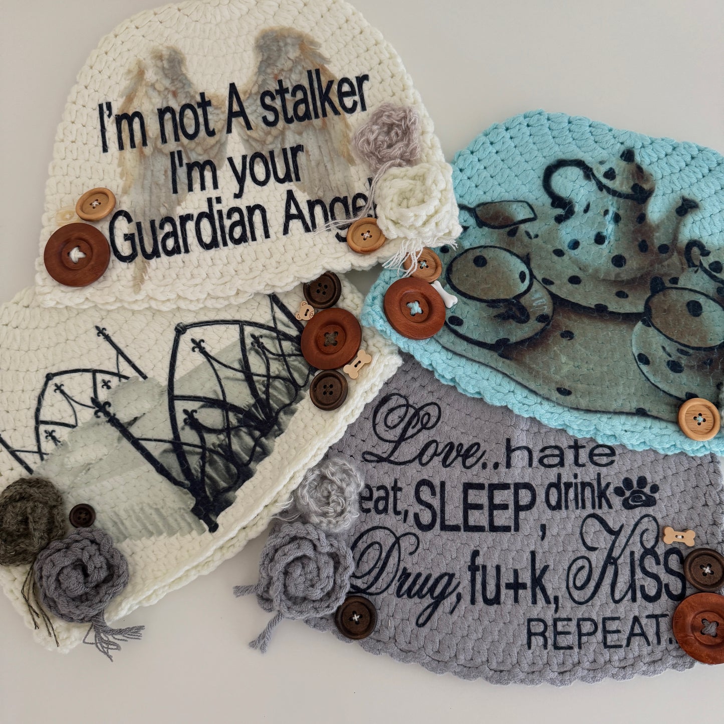 TABI CROCHETED BEANIE 👼🏻⭐️