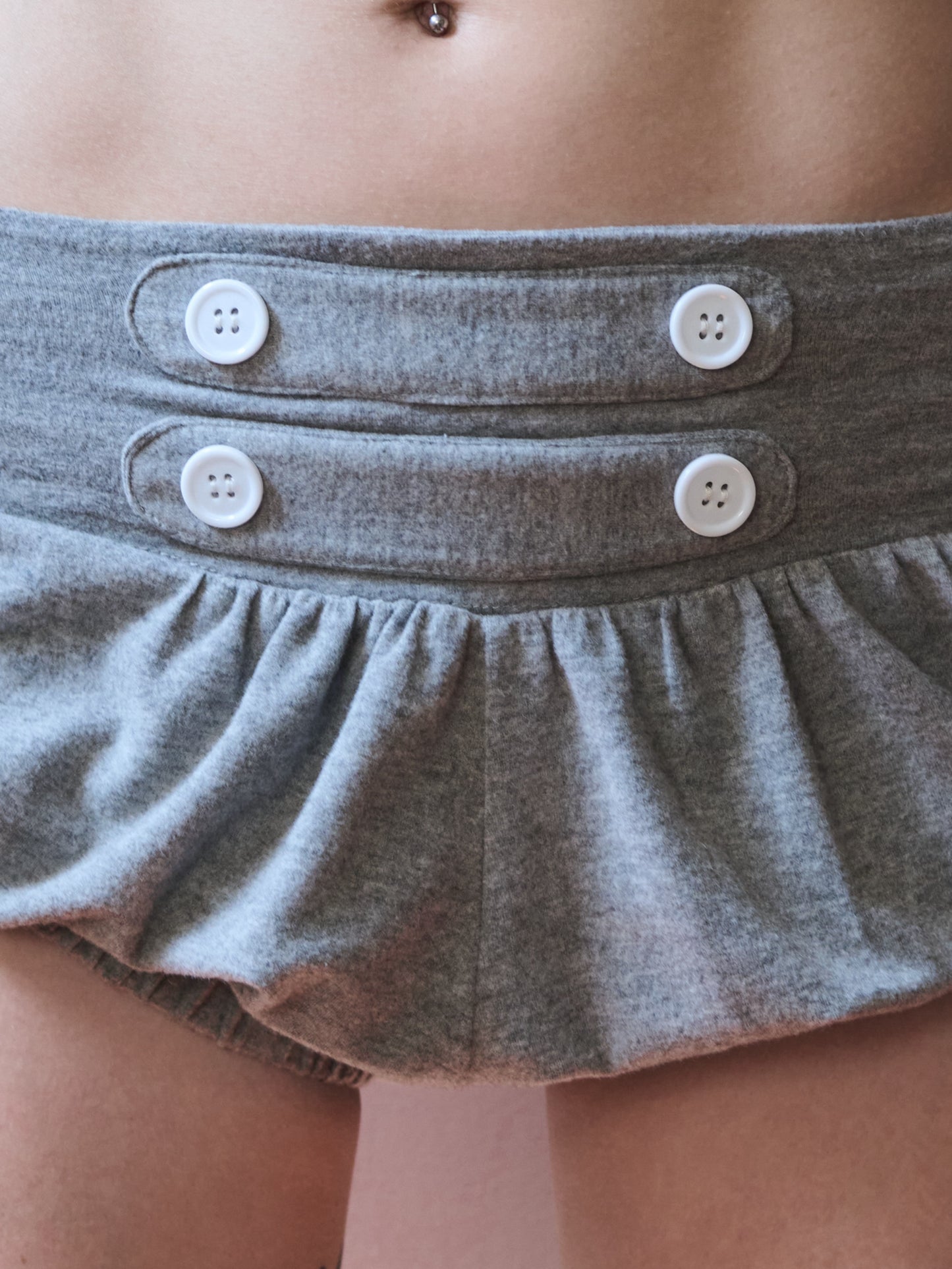 COUTHY STUDIO - Petal Shorts