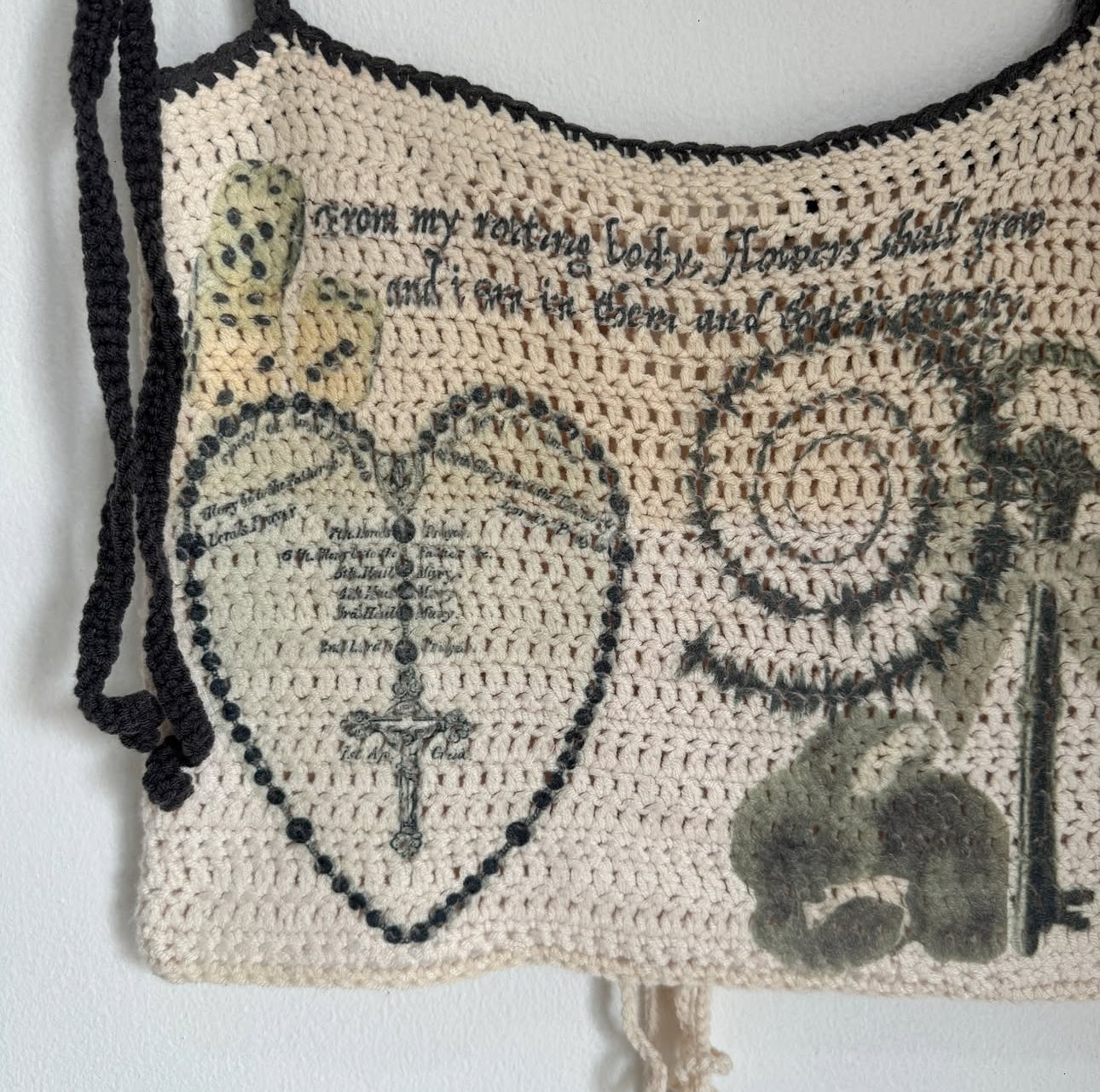 HOLECO Knit Printed Top 01